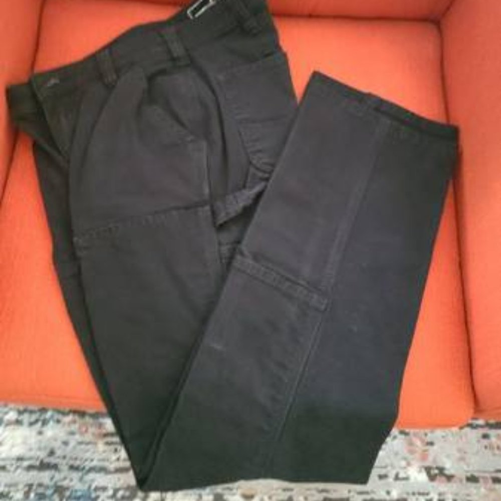 Carhartt Woman's Pant  Size 2 Reg  Loose Fit   Black